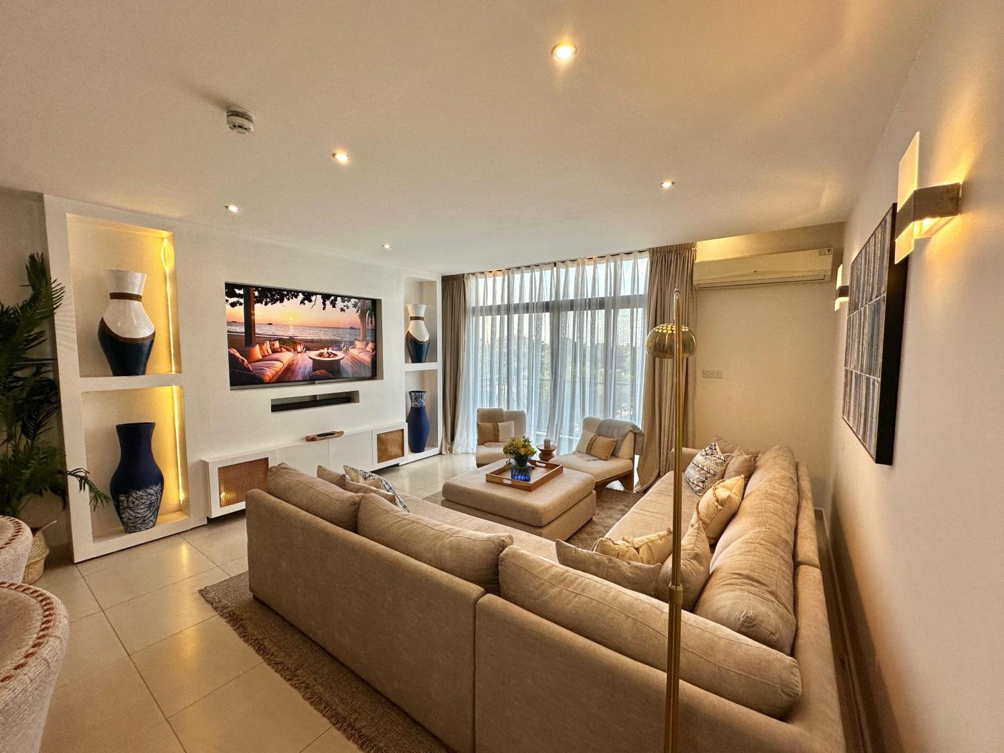 Coastalhome 75Inch Tv 5Min Drive To The City & Beach 达累斯萨拉姆 外观 照片