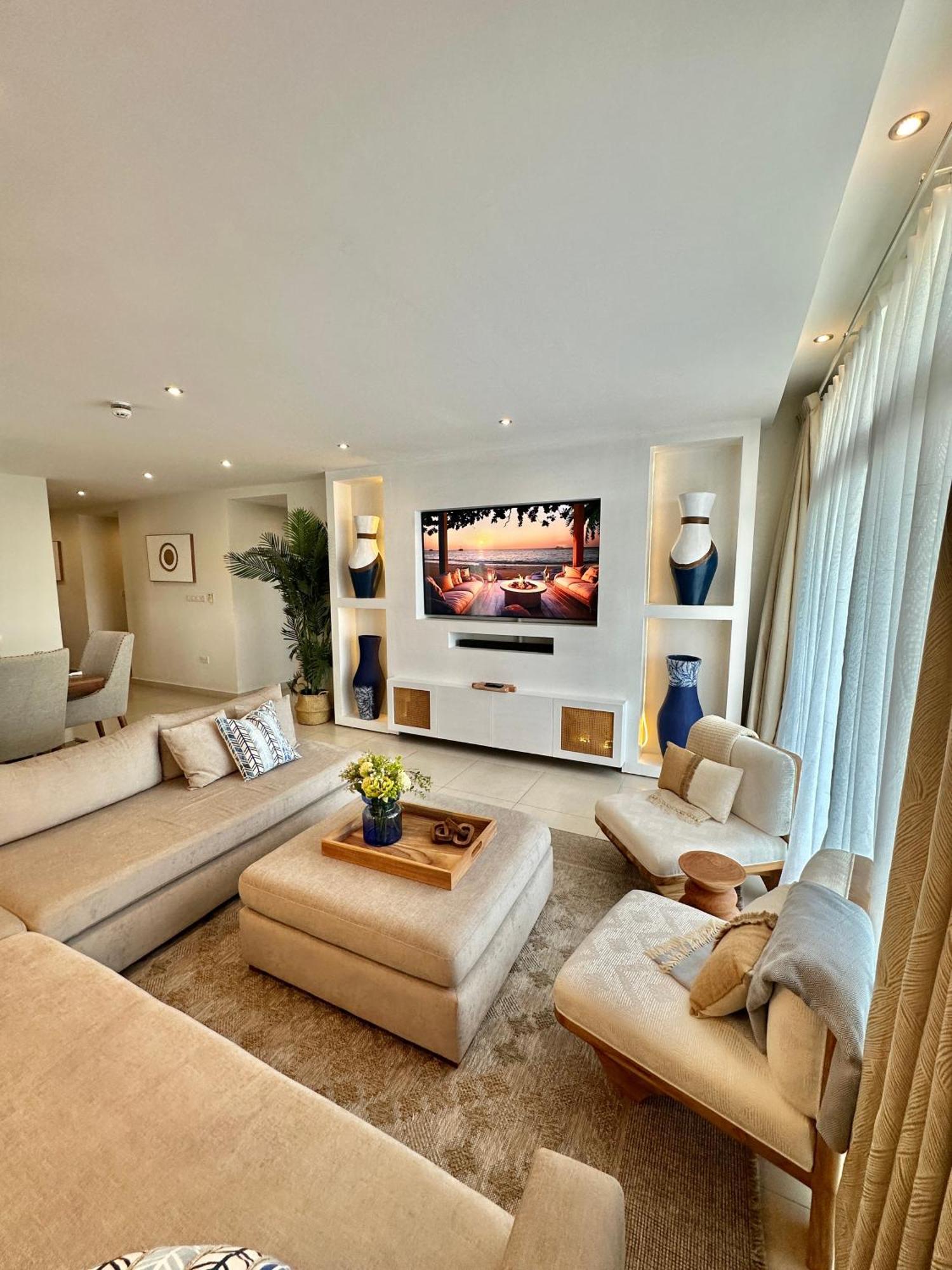 Coastalhome 75Inch Tv 5Min Drive To The City & Beach 达累斯萨拉姆 外观 照片
