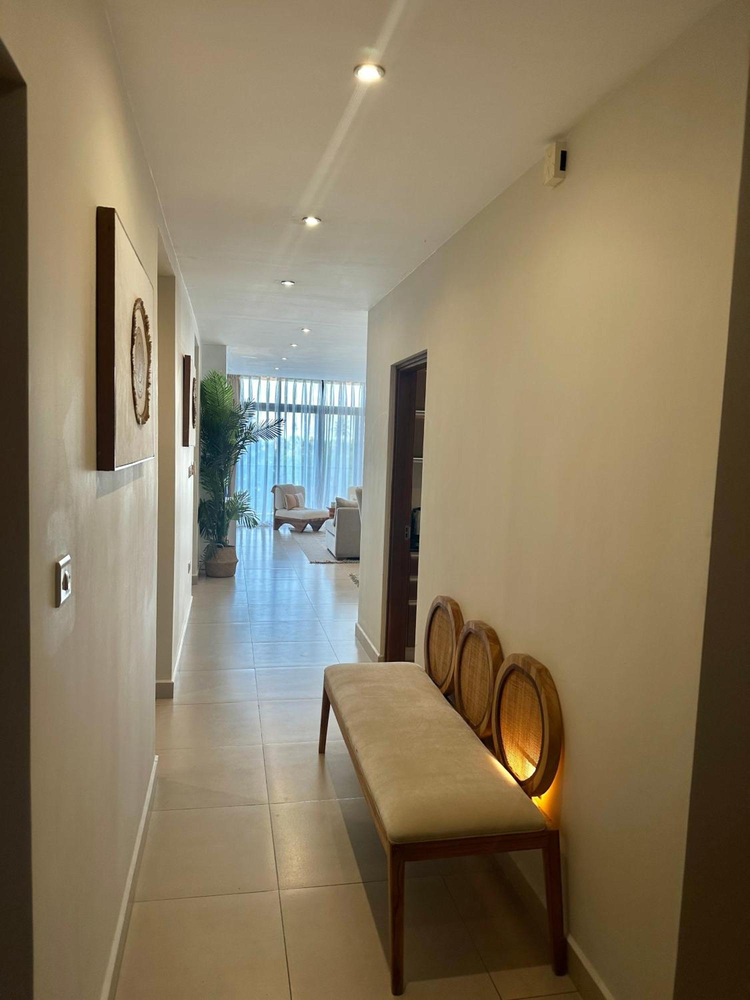 Coastalhome 75Inch Tv 5Min Drive To The City & Beach 达累斯萨拉姆 外观 照片