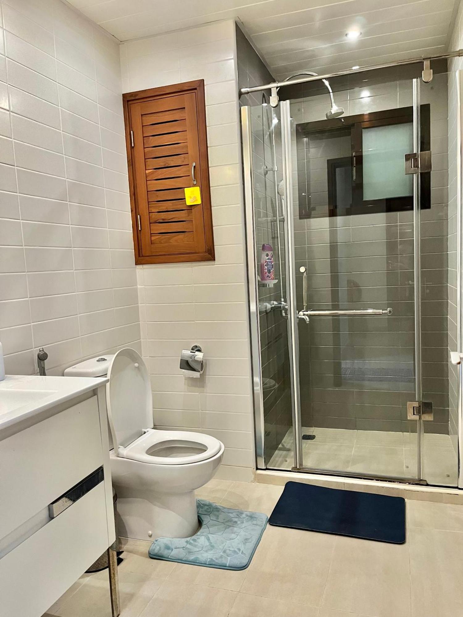 Coastalhome 75Inch Tv 5Min Drive To The City & Beach 达累斯萨拉姆 外观 照片
