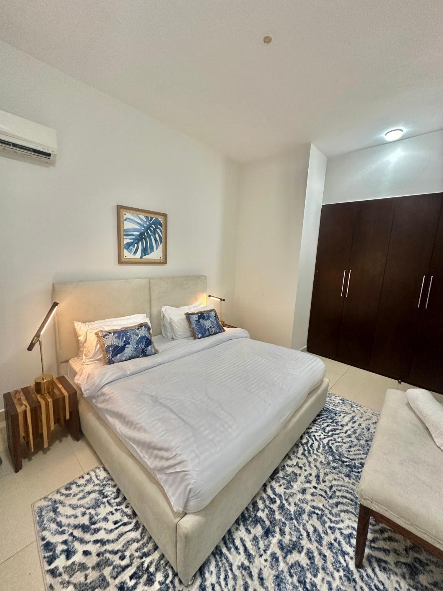 Coastalhome 75Inch Tv 5Min Drive To The City & Beach 达累斯萨拉姆 外观 照片
